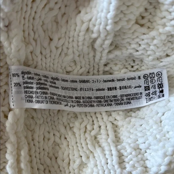 Zara Knit Button-Up Vest - Picture 7 of 7